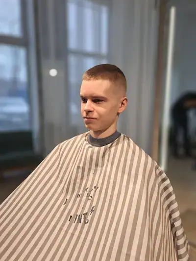 Vyrų kirpimas ir barzdos modeliavimas Kaune – darbas 8